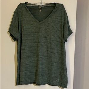 Under Armour Women's Dark Green V-Neck Tee